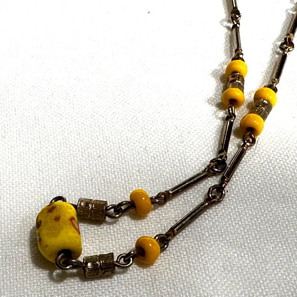 Yellow Glass Beads & Gold Tone Link Choker Necklace Boho Chic Feminine Delicate